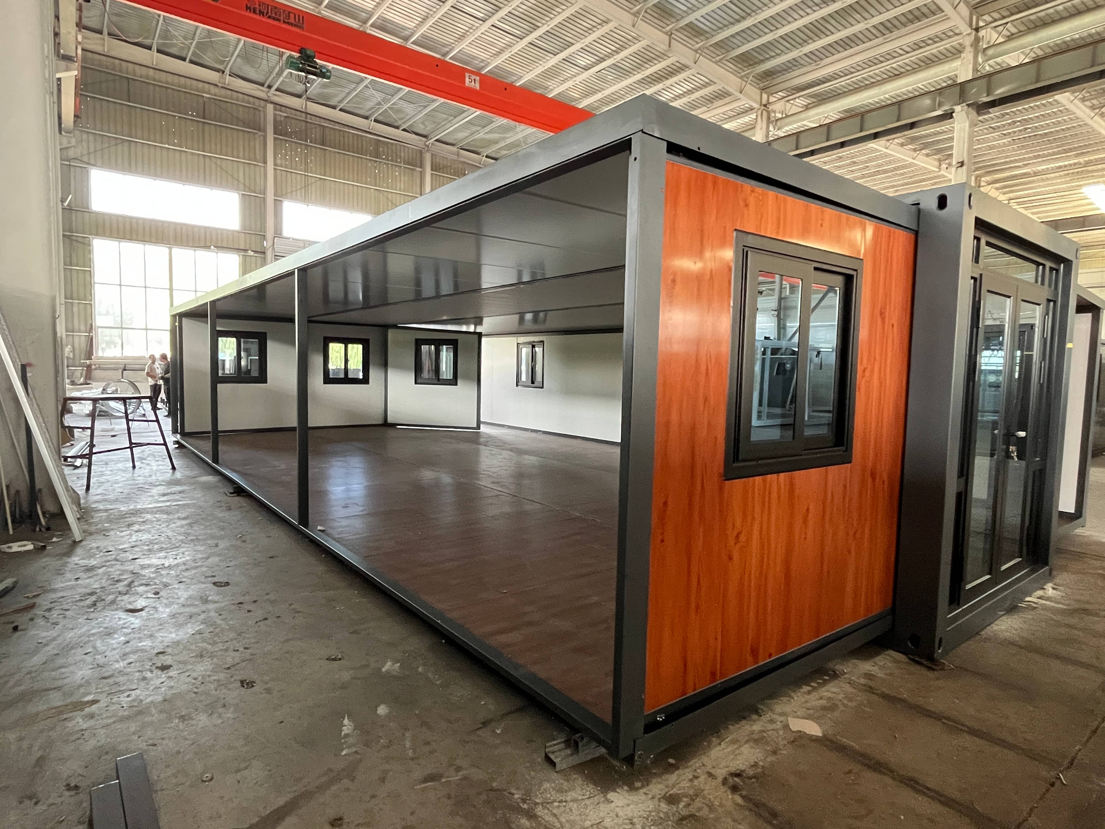 📦 Expandable Container House