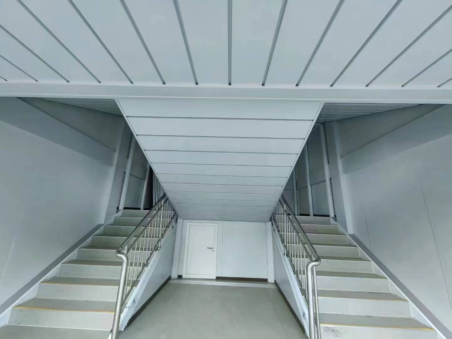 📐 Z-Foldable House