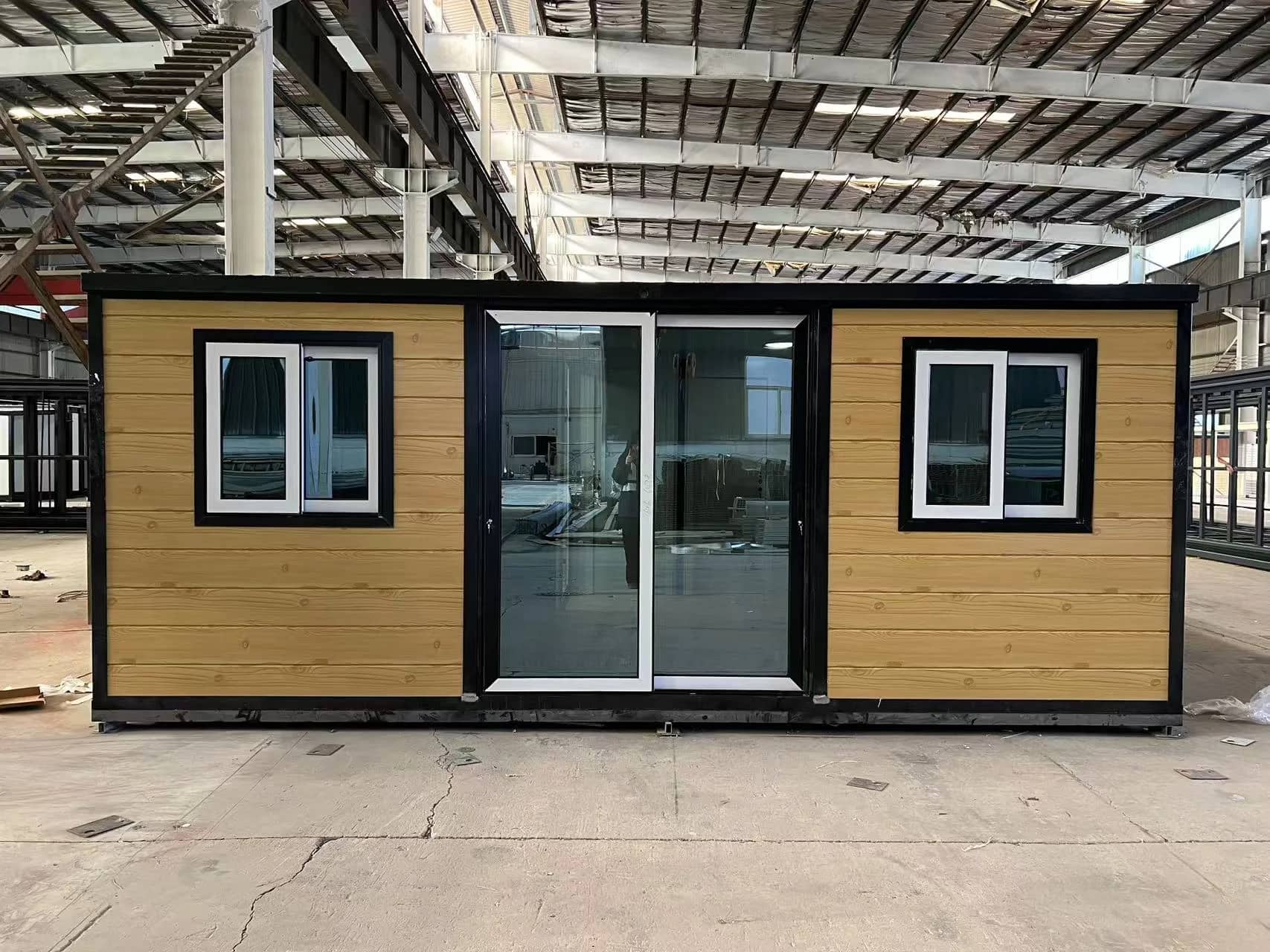 Expandable Container House