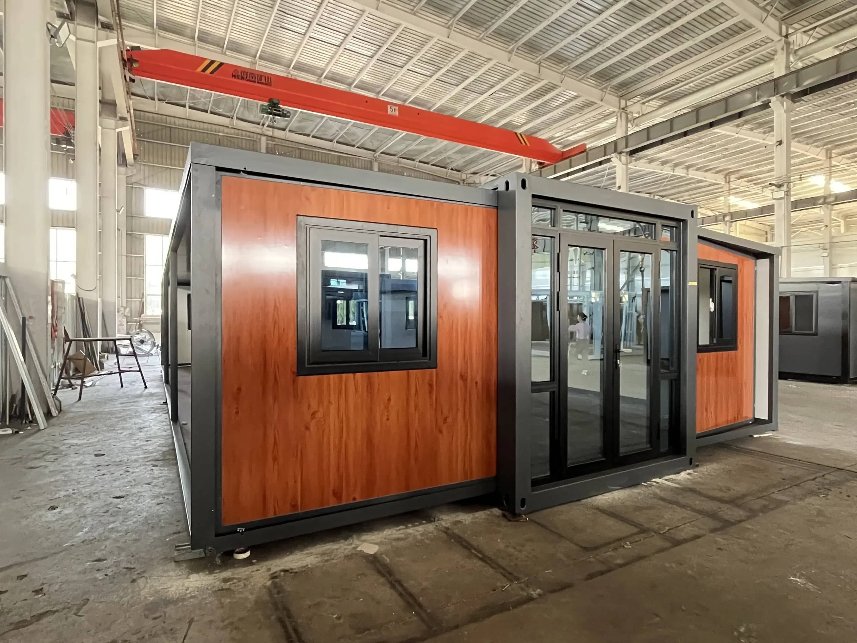 Expandable Container House