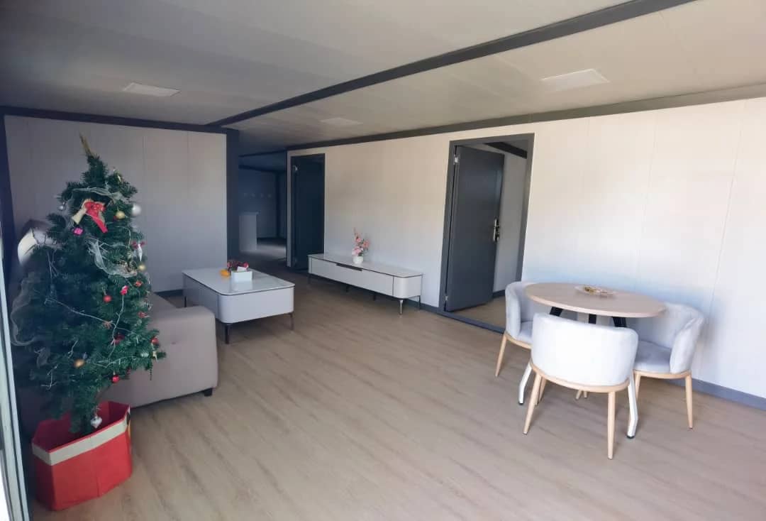 Expandable Container House