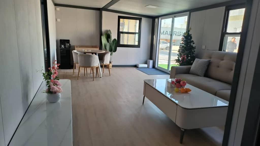 Expandable Container House